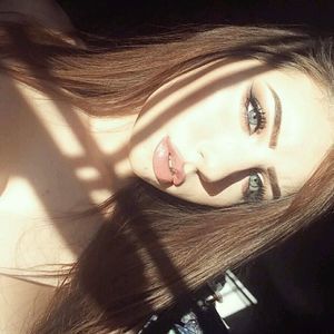 Meet your Posher, Avery